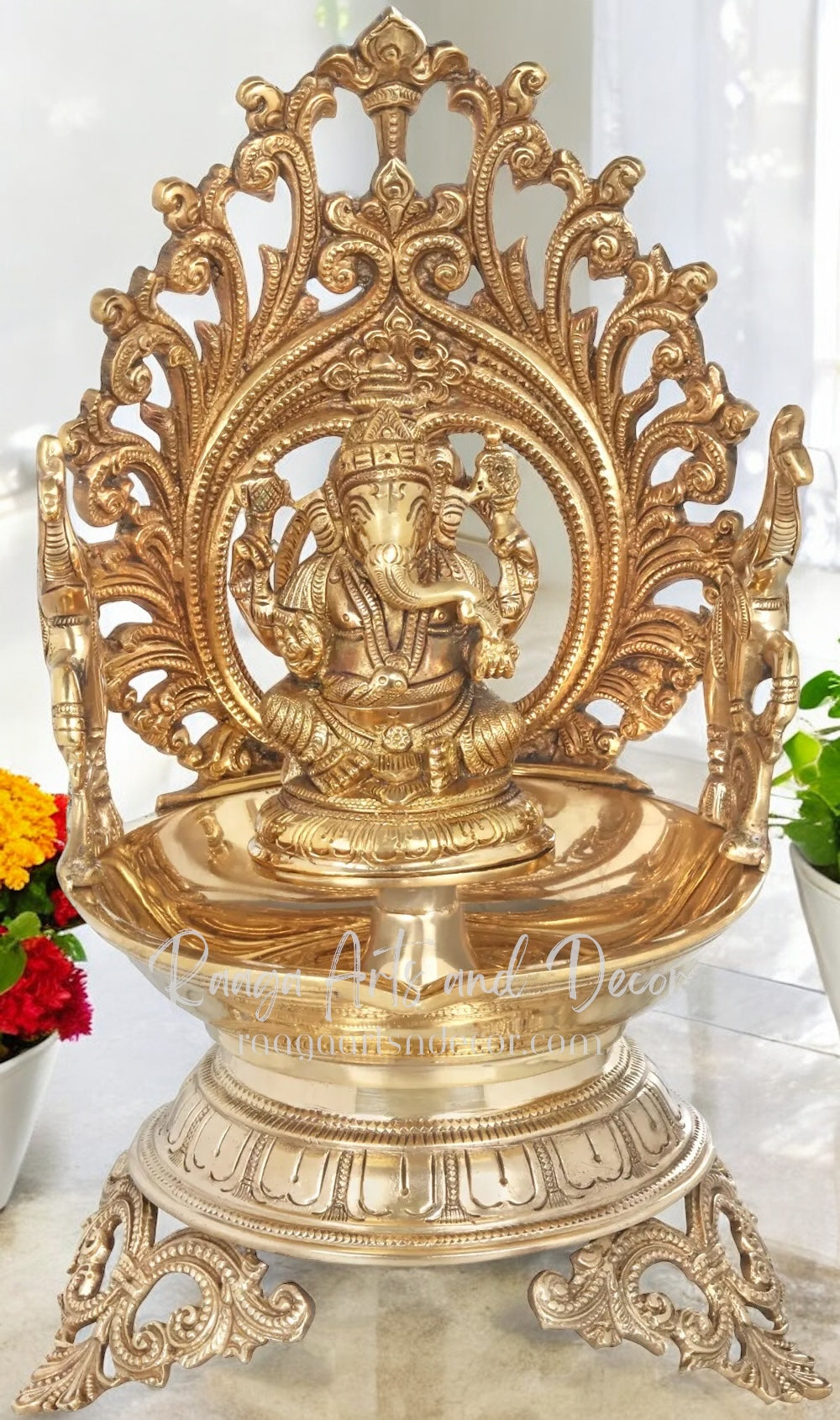 Brass ganesha urli