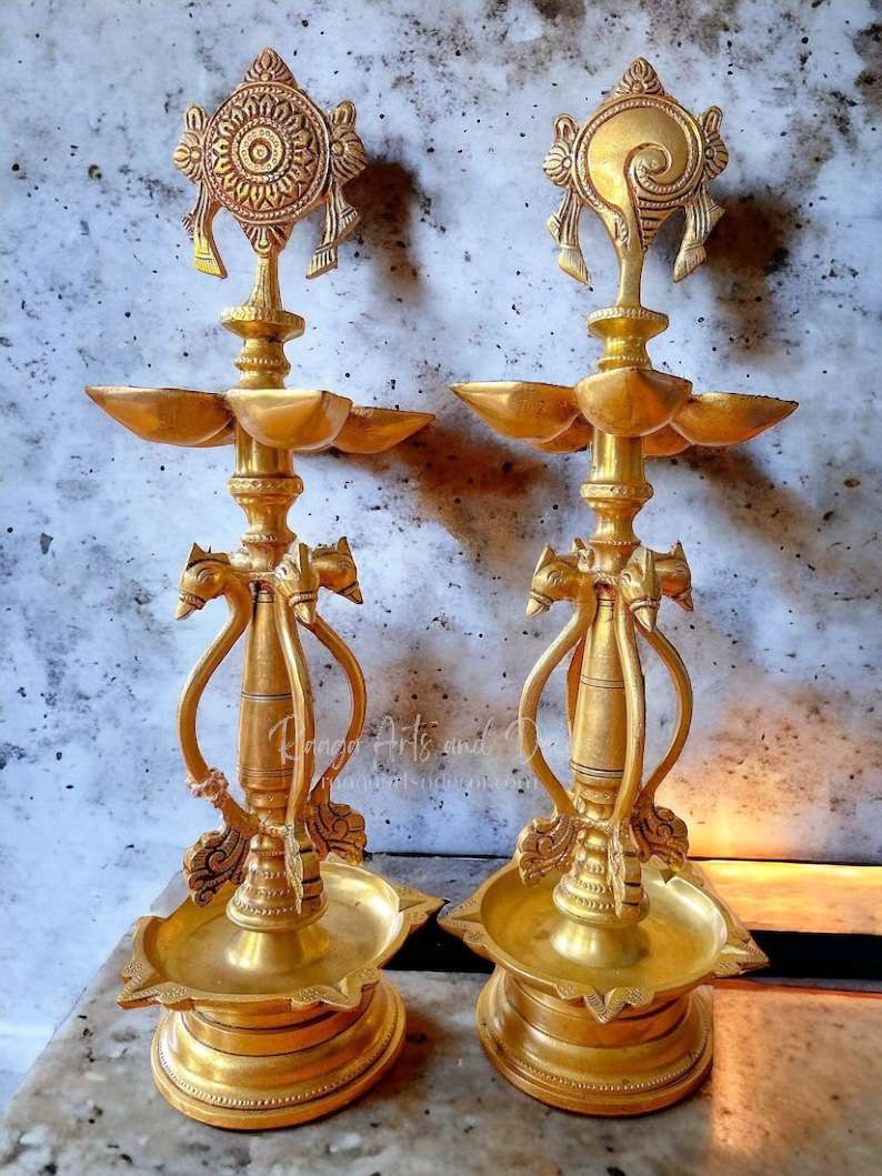 Shankh Chakra Lamps